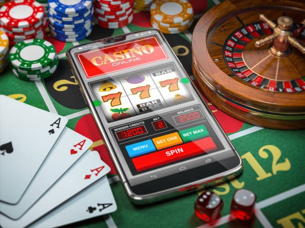 erek mancing mobile app interface showing slot games and live casino options